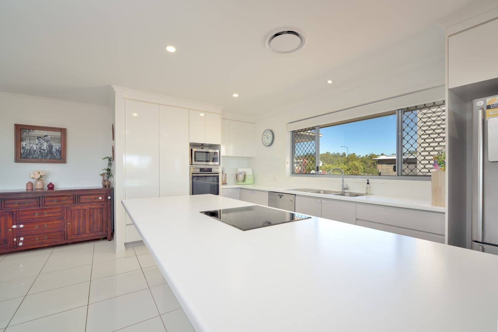 8 Eucalyptus Place, Kirkwood QLD 4680, Kirkwood - Thumbnail 5