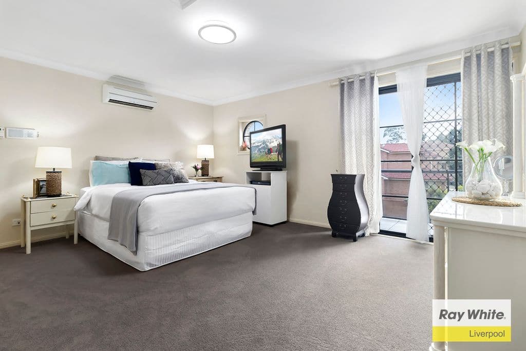 28 Kitson Way, Casula - Thumbnail 3