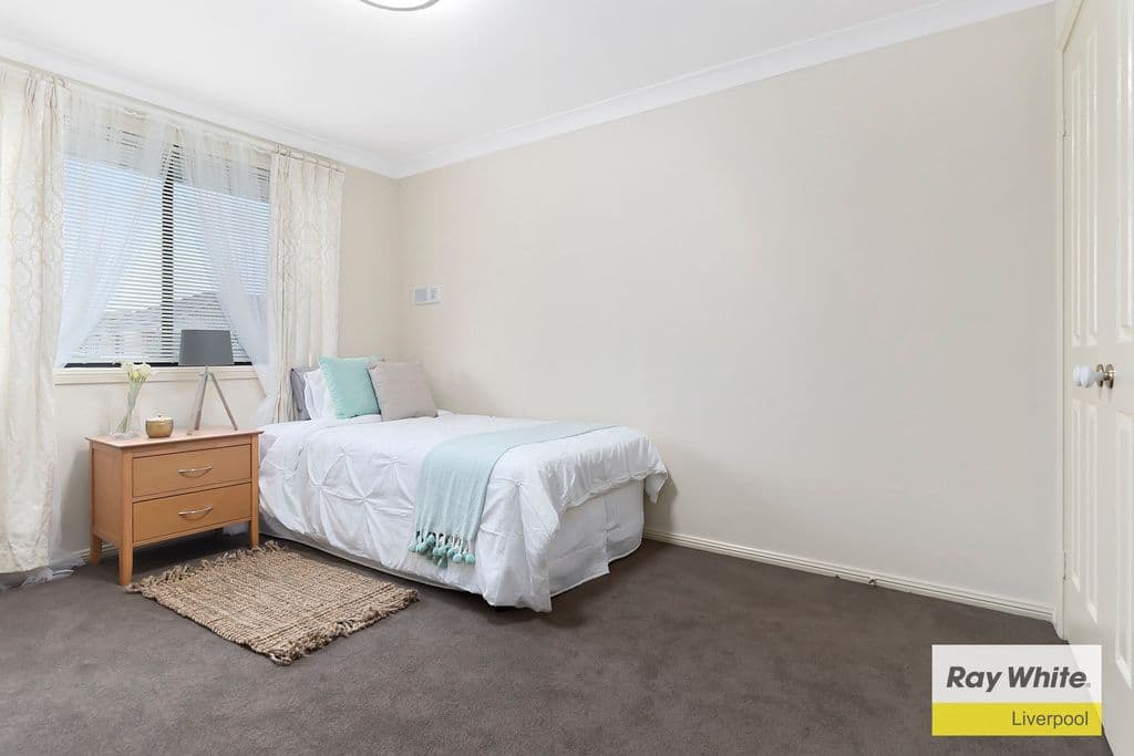 28 Kitson Way, Casula - Thumbnail 5