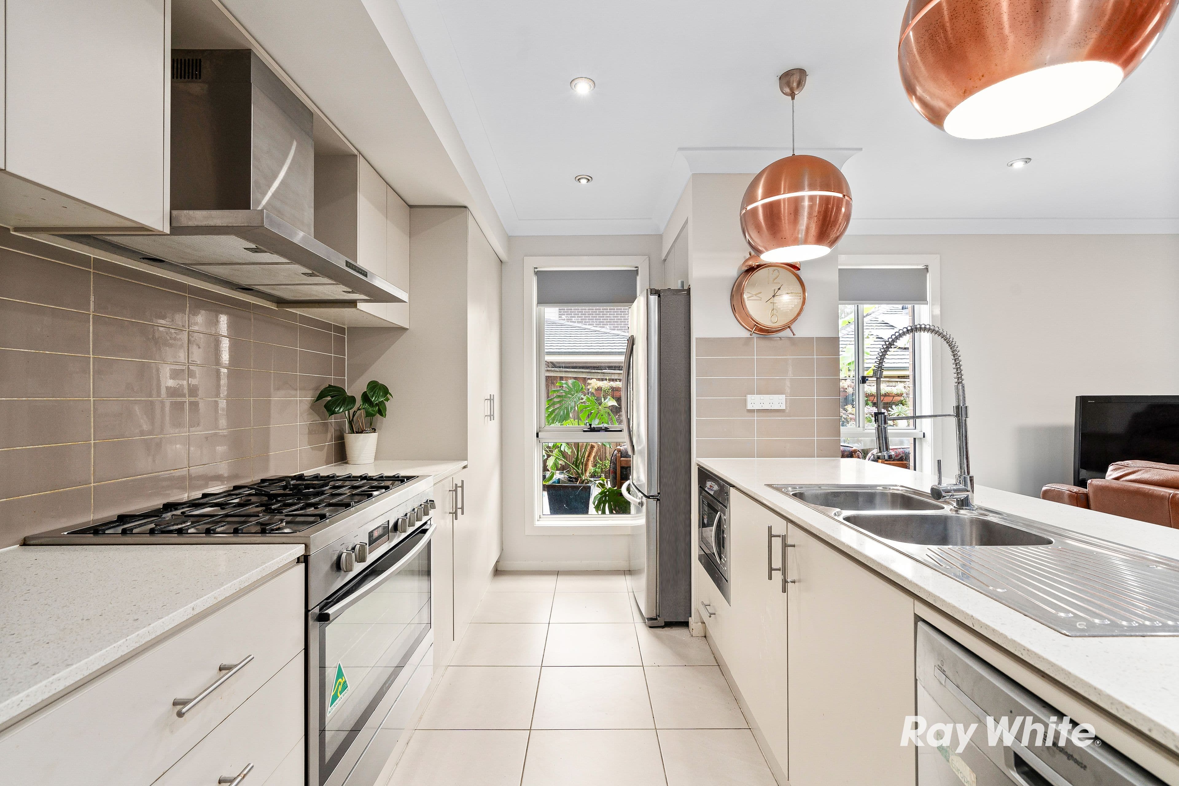 18 Piora Street, Colebee NSW 2761, Colebee - Thumbnail 4