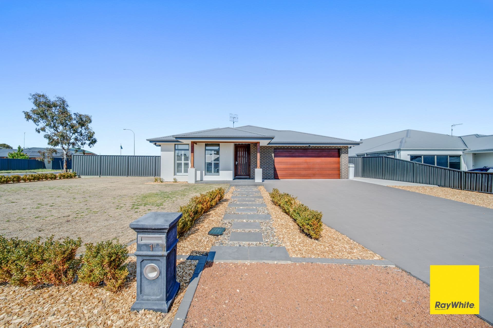 1 Ricketts Place, Bungendore NSW 2621, Bungendore - Image 1