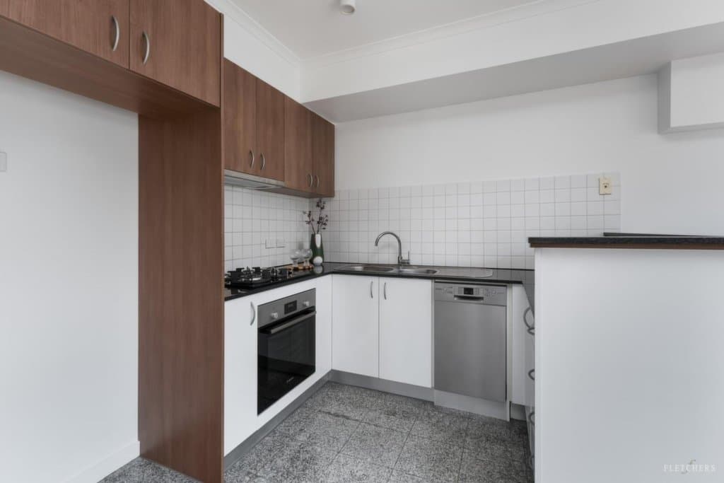 10/75-77 Tram Road, Doncaster - Thumbnail 4