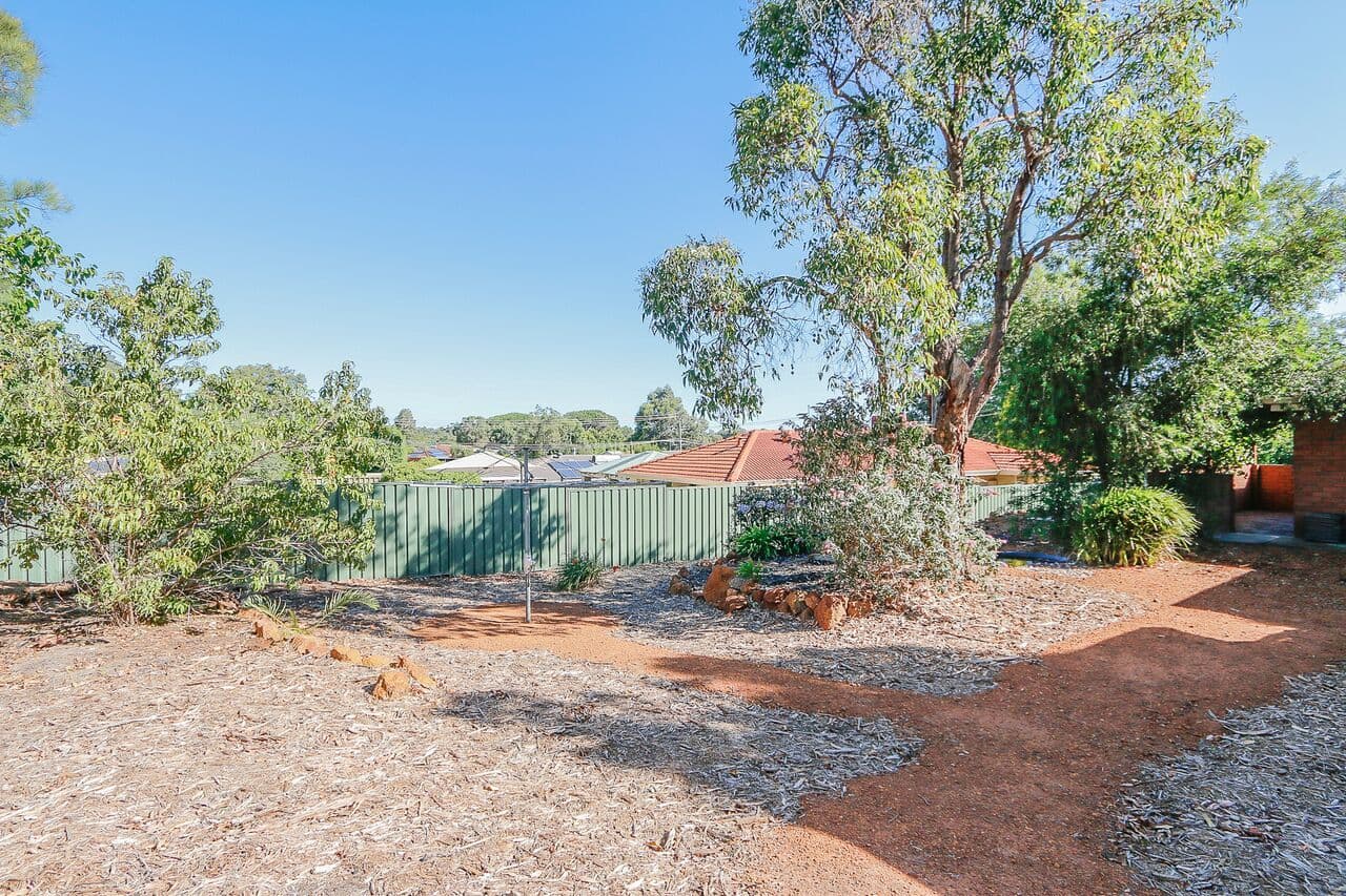 50 Armour Way, Lesmurdie WA 6076, Lesmurdie - Thumbnail 2