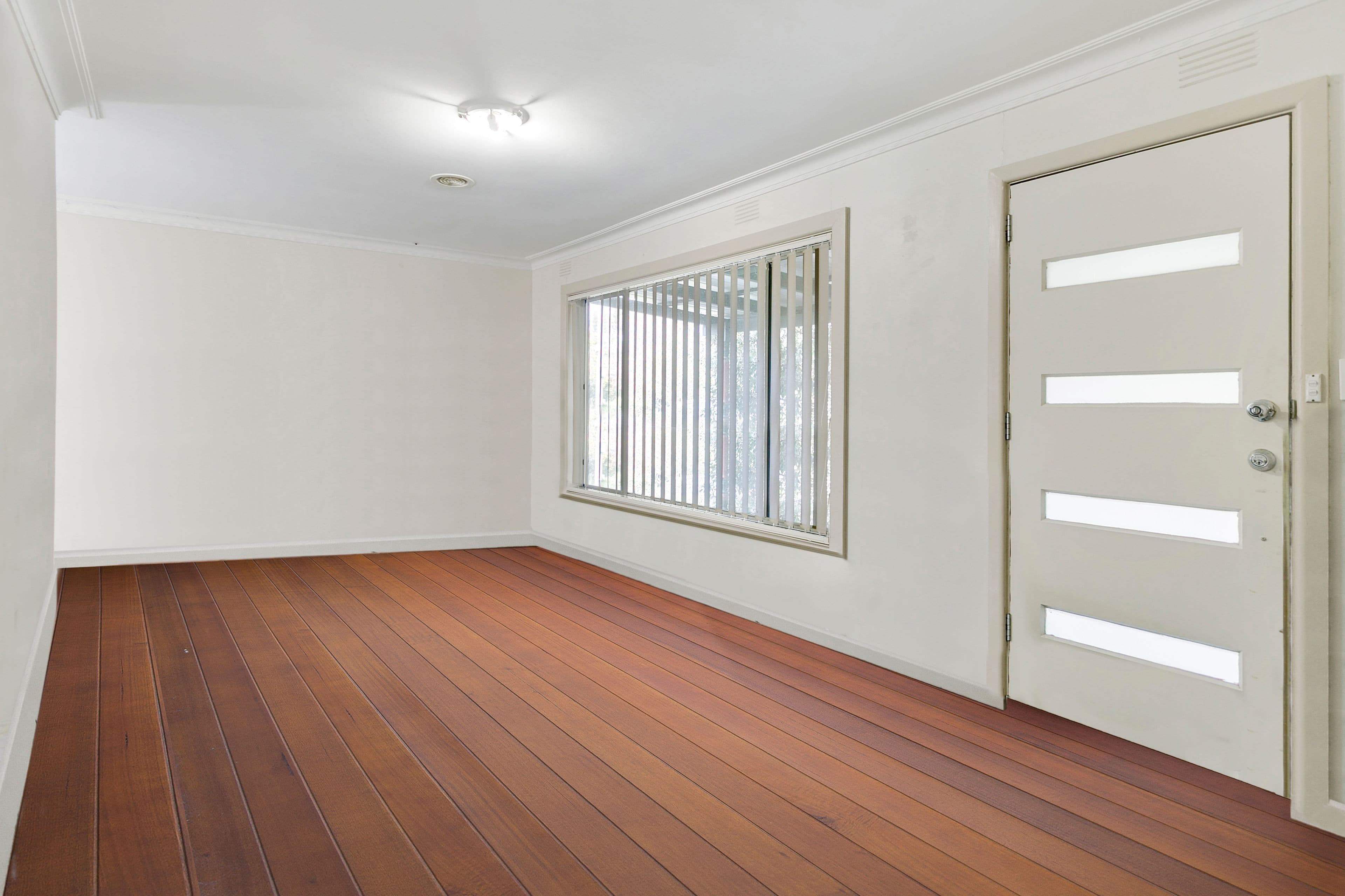 16 Barkly Street, Cranbourne VIC 3977, Cranbourne - Thumbnail 3