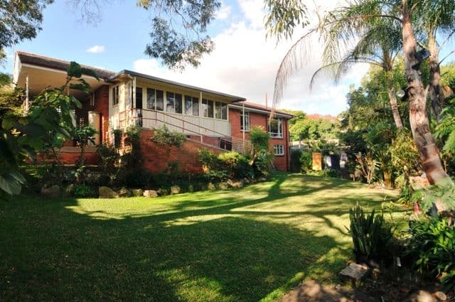37 Dandarbong Avenue, CARLINGFORD NSW 2118, Carlingford - Thumbnail 2