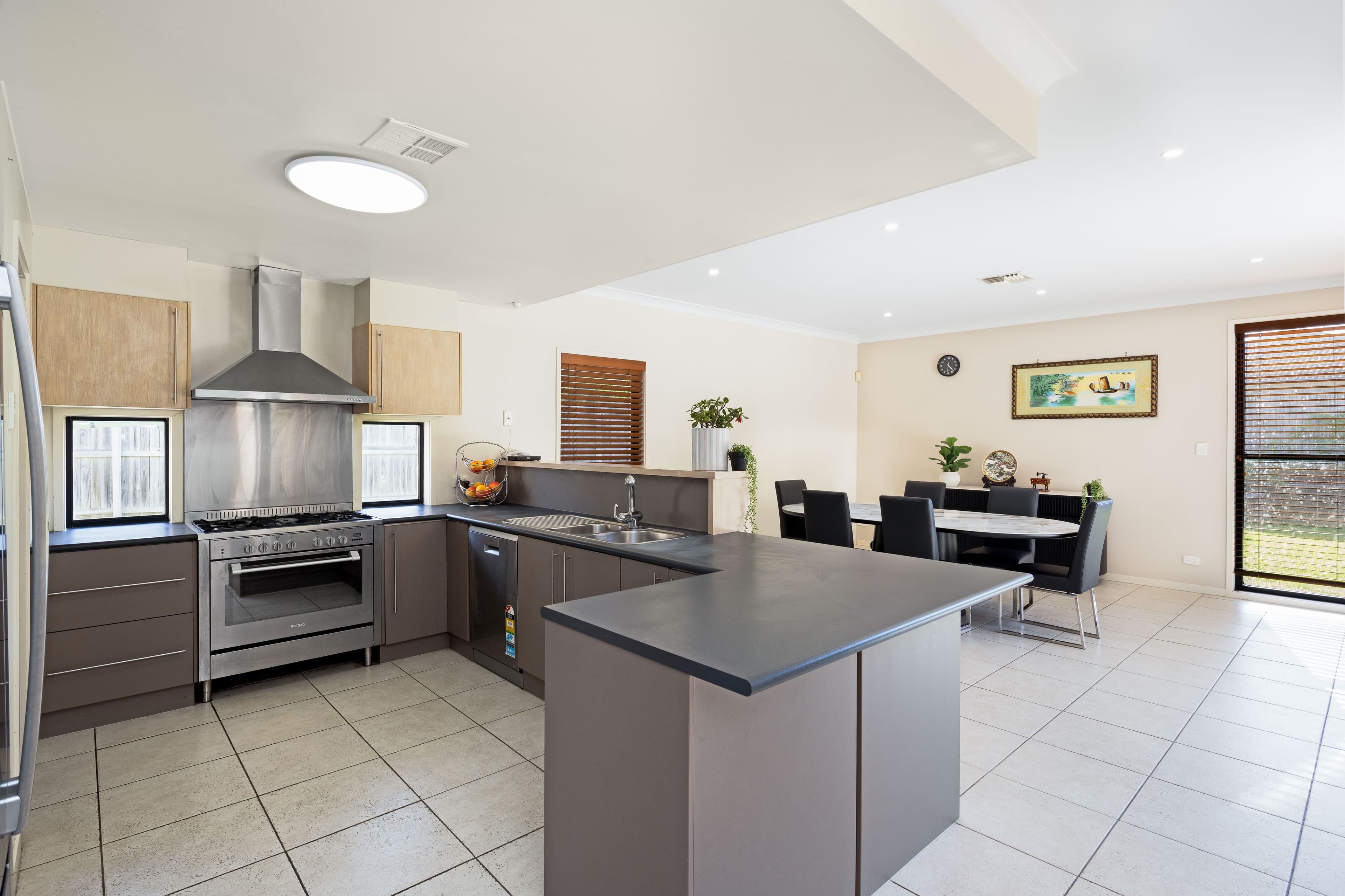 17 Barrier Street, North Lakes QLD 4509, North Lakes - Thumbnail 4