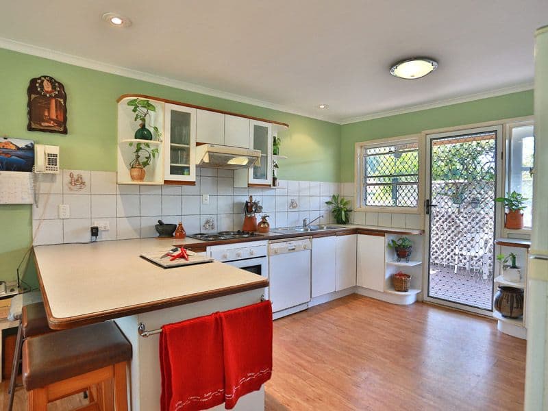 17 Seymour Street, DECEPTION BAY QLD 4508, Deception Bay - Thumbnail 3