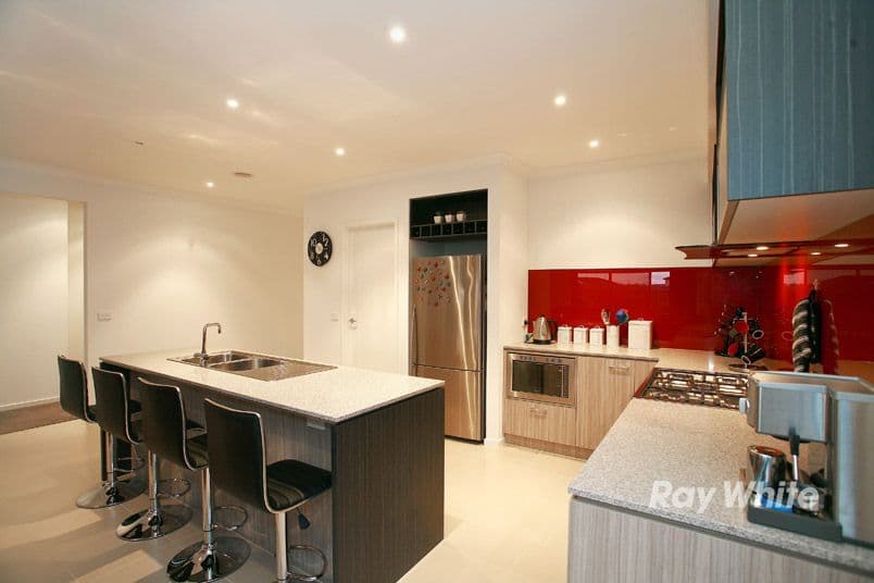 37 Hackney Circuit (runs off Heather Grove), CLYDE NORTH VIC 3978, Clyde North - Thumbnail 6