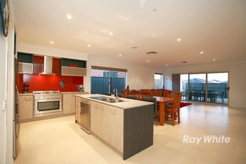 37 Hackney Circuit (runs off Heather Grove), CLYDE NORTH VIC 3978, Clyde North - Thumbnail 7