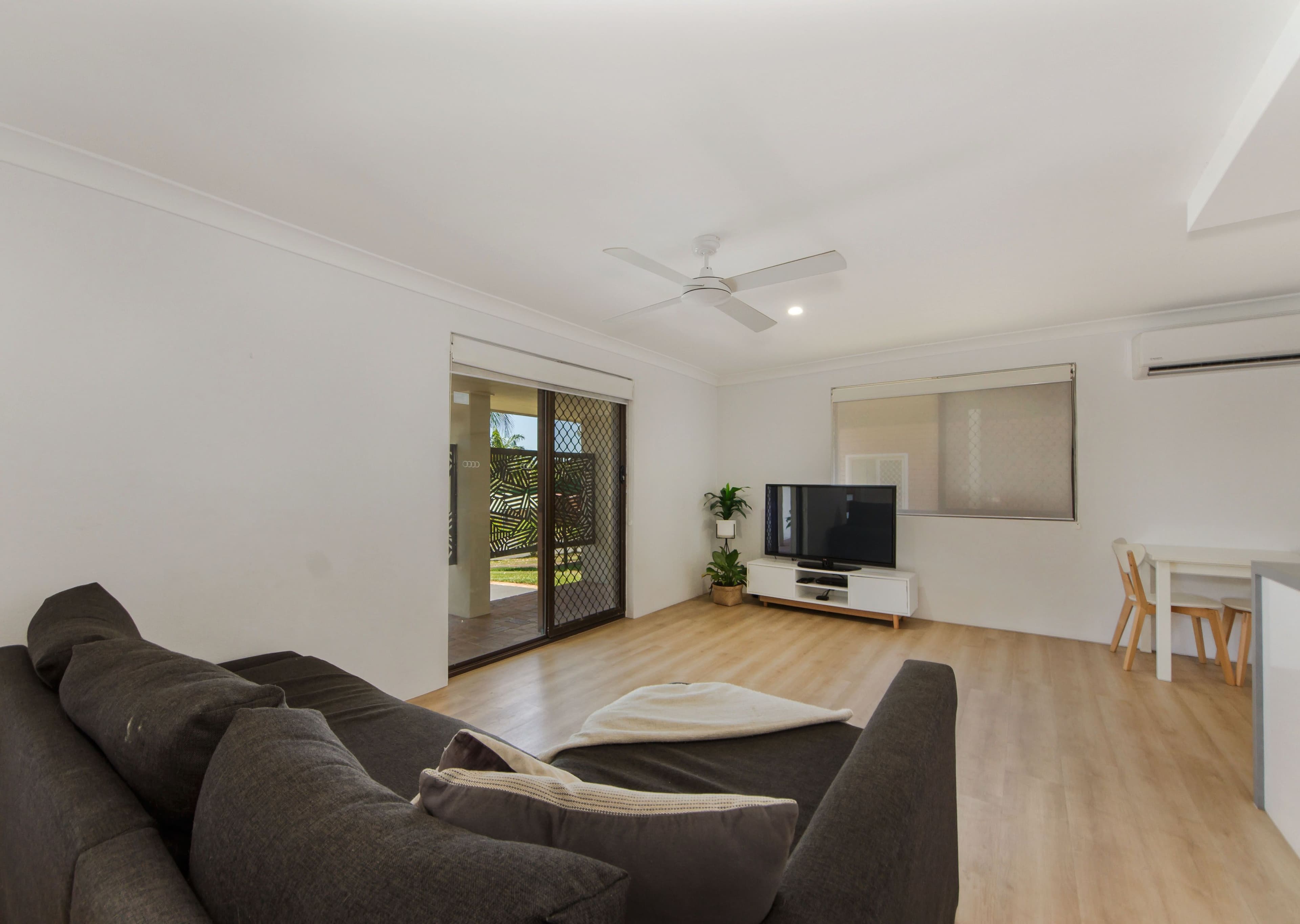 13 Winani Drive, Ashmore QLD 4214, Ashmore - Thumbnail 3