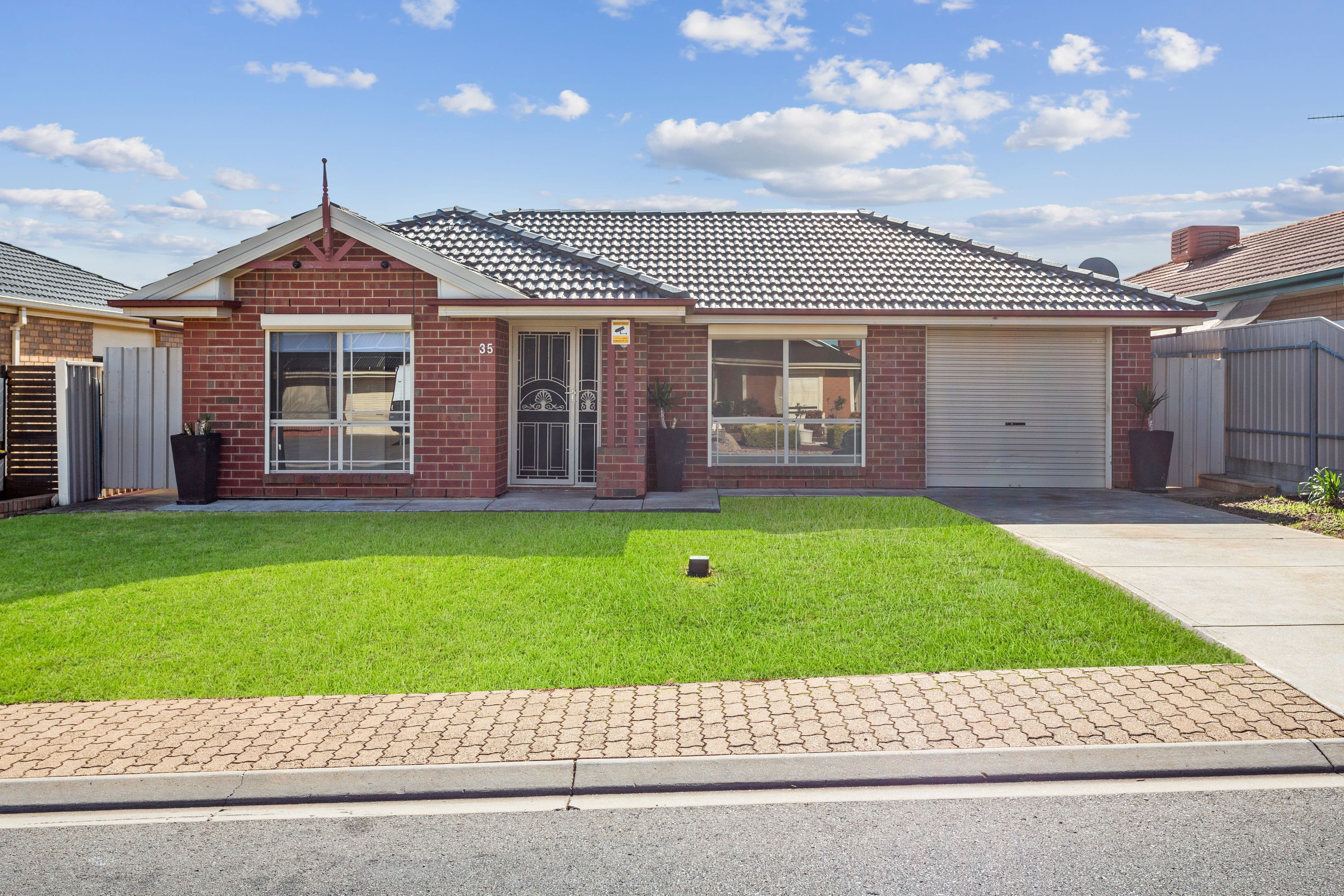 35 Wallace Drive, Craigmore SA 5114, Craigmore - Image 1