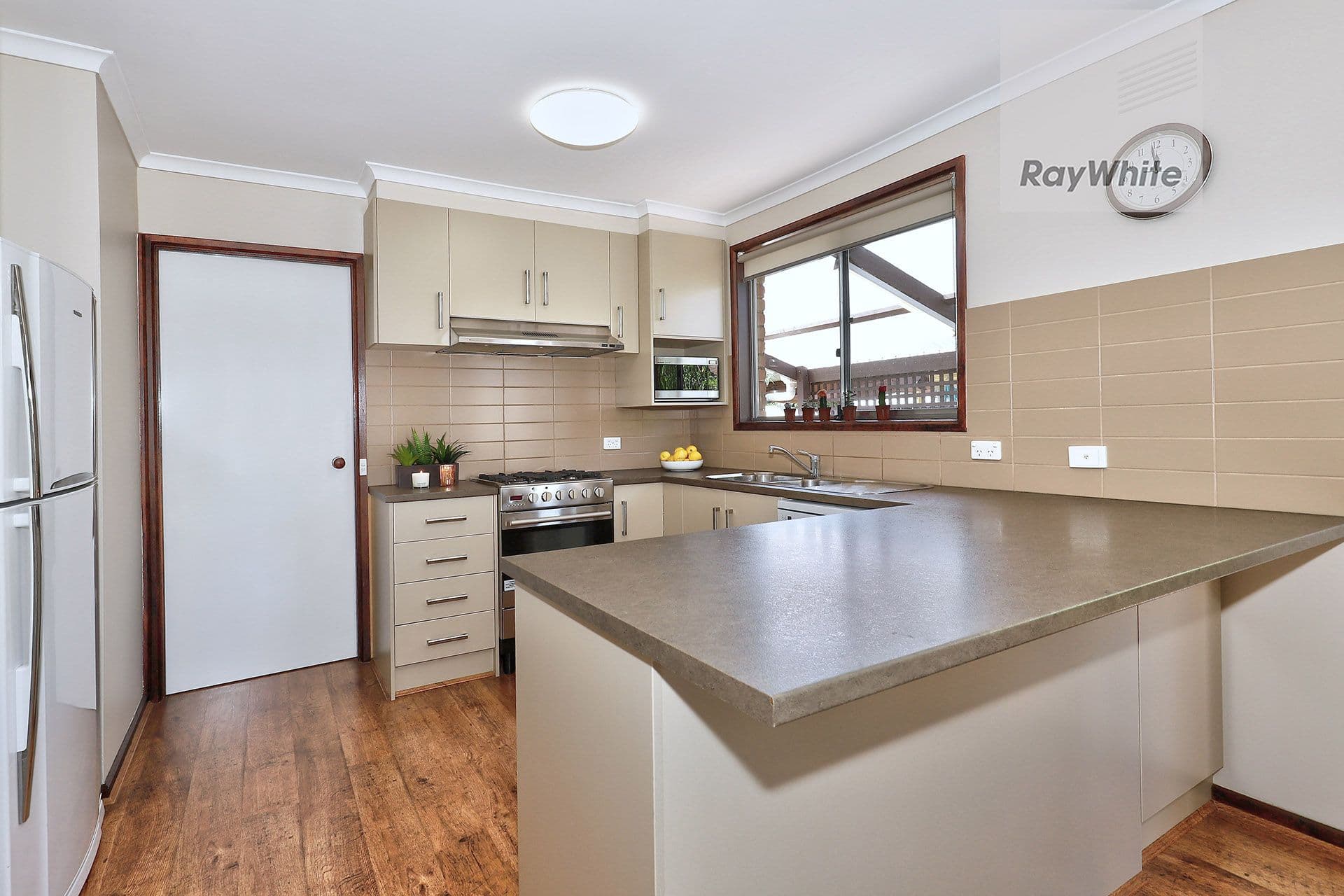 10 Churchill Avenue, Tullamarine VIC 3043, Tullamarine - Thumbnail 6