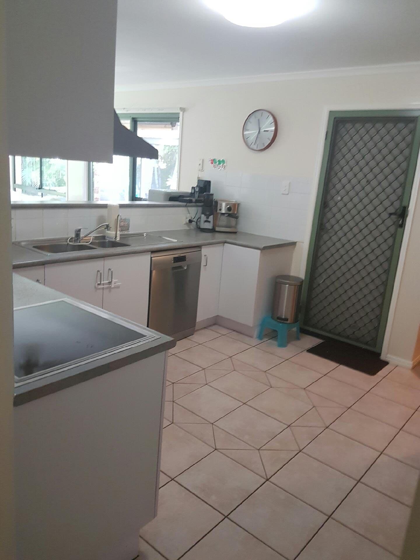 9 Kirrang Place, Boyne Island QLD 4680, Boyne Island - Thumbnail 5