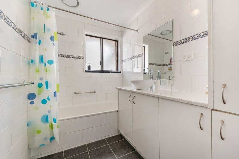76 Teesdale-Lethbridge Road, Teesdale VIC 3328, Teesdale - Thumbnail 7