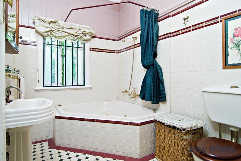 14 Birdwood Drive, Blue Haven, NSW, 2262, Blue Haven - Thumbnail 7