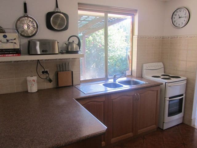 5 Loep Court, PARMELIA WA 6167, Parmelia - Thumbnail 8