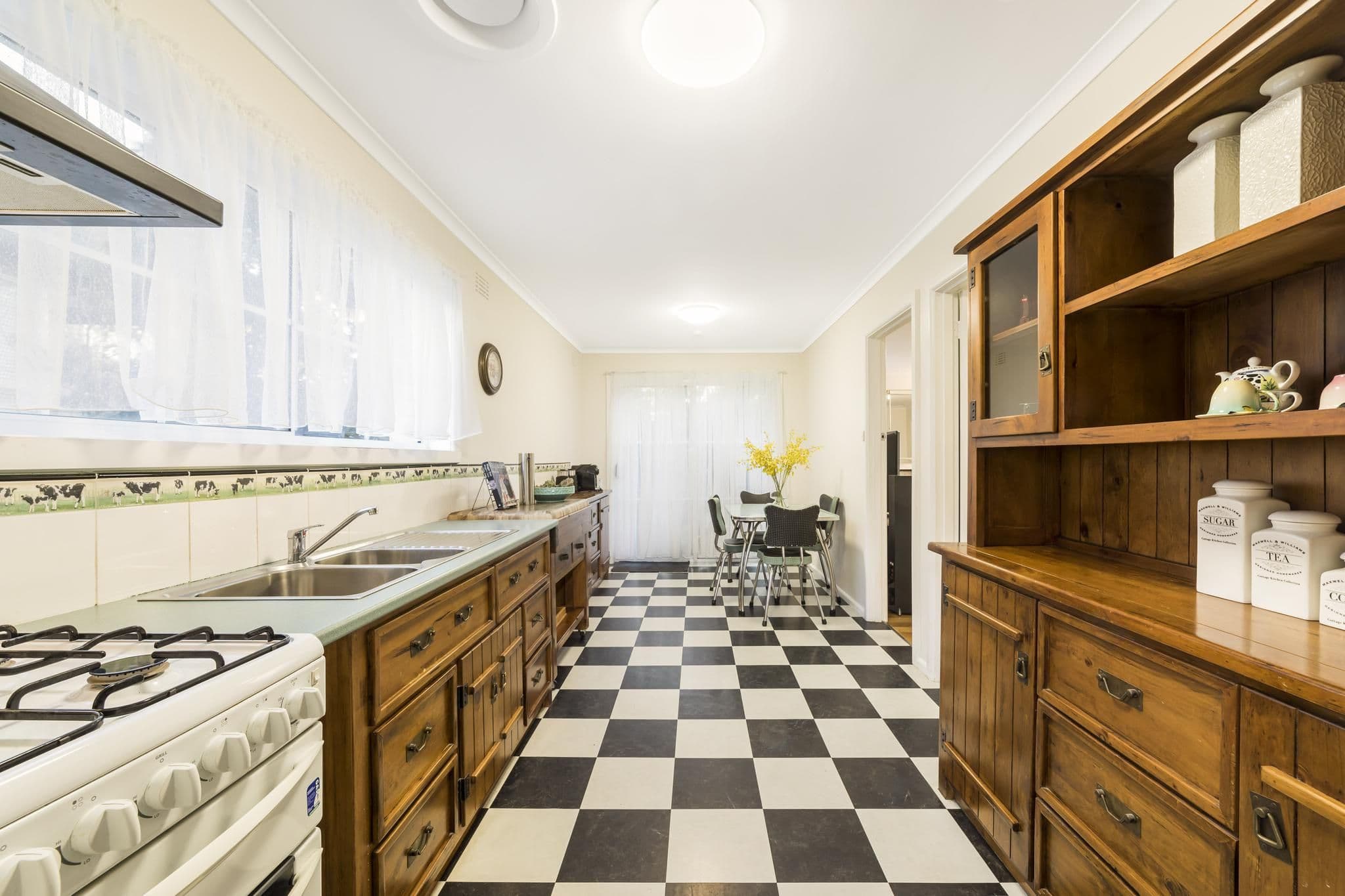 109 Glenfern Road, Ferntree Gully VIC 3156, Ferntree Gully - Thumbnail 2