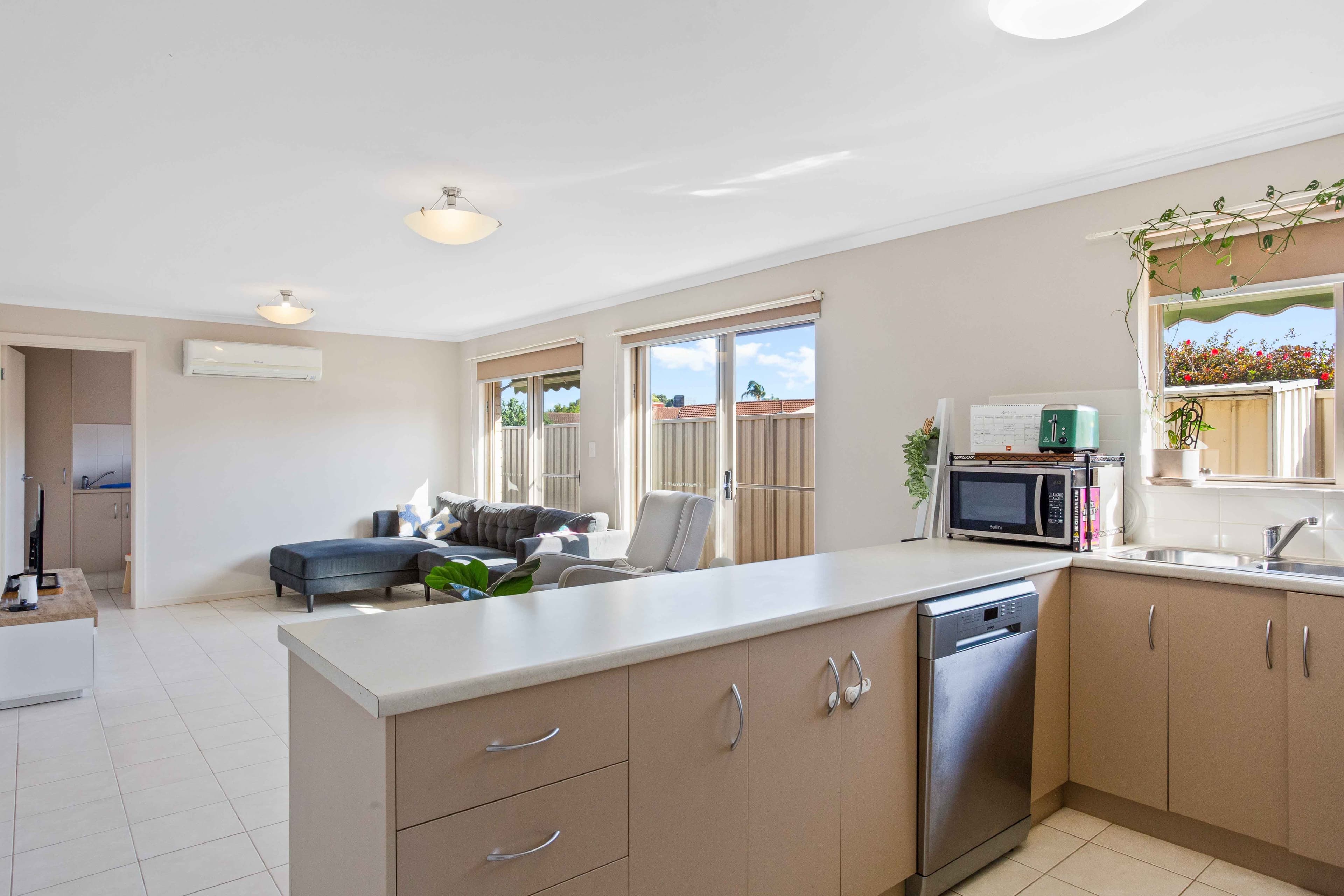 10 Blaby Road, Morphett Vale SA 5162, Morphett Vale - Thumbnail 3