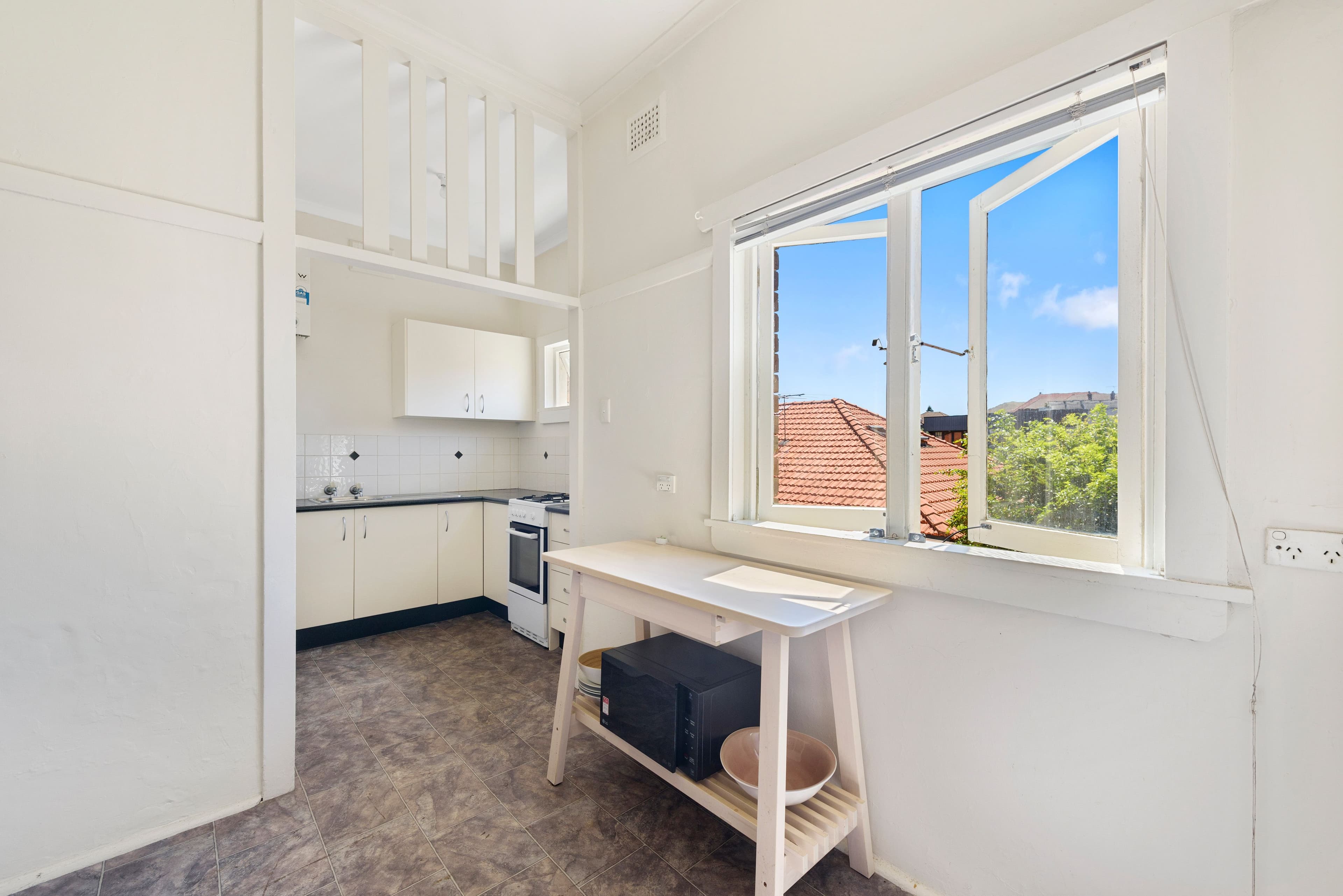 23 Beach Road, Bondi Beach NSW 2026, Bondi Beach - Thumbnail 4