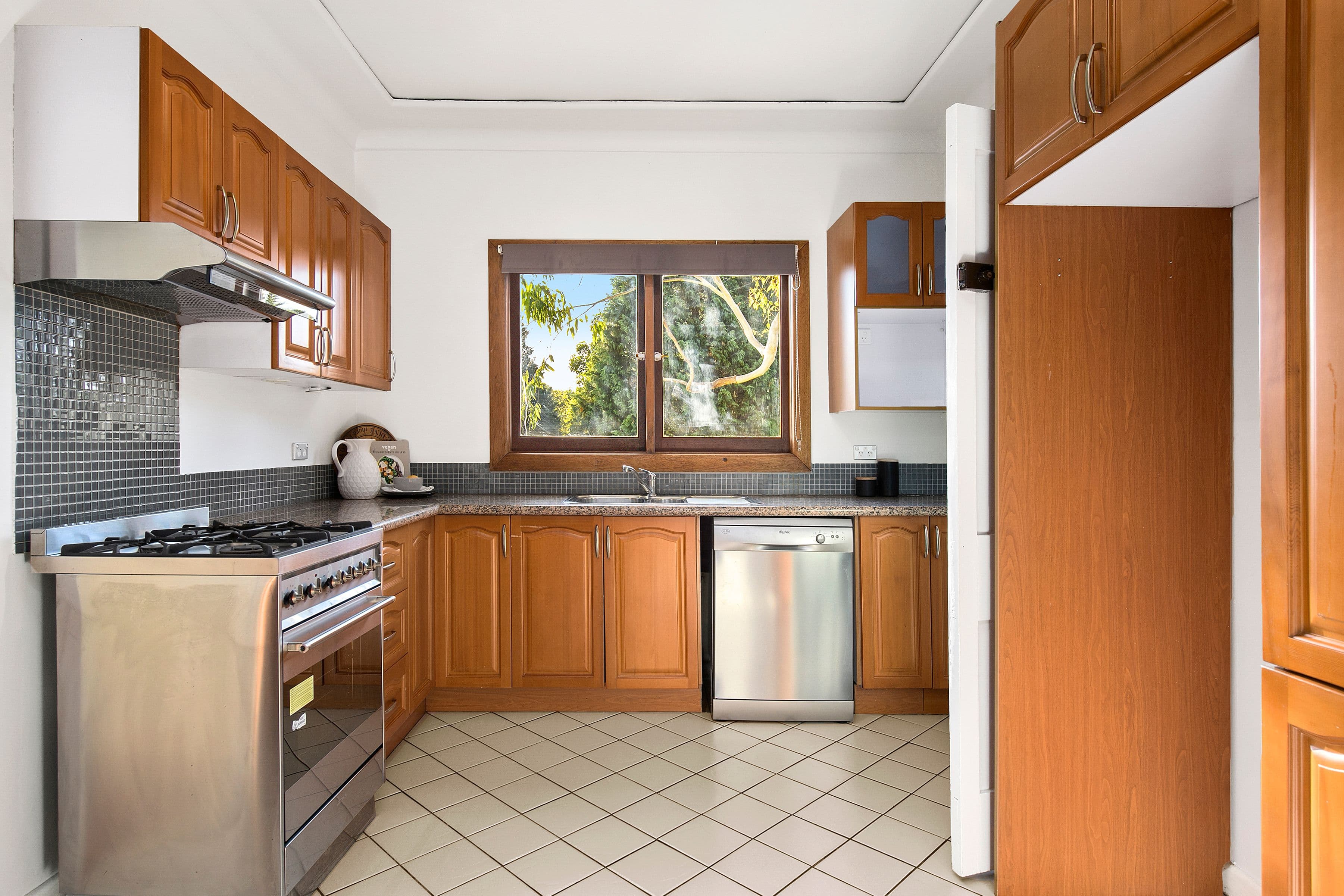 559 Pacific Highway, Mount Colah NSW 2079, Mount Colah - Thumbnail 4