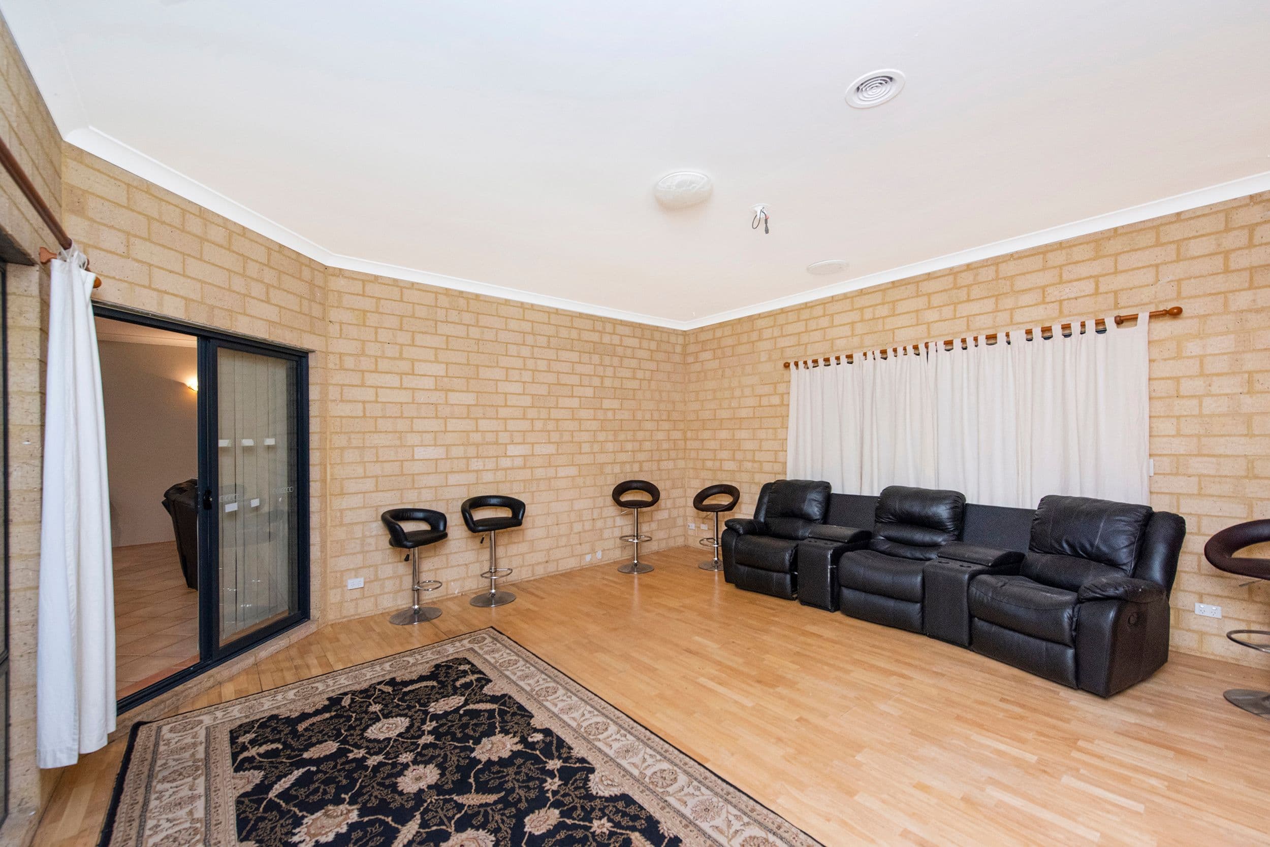 182 Blue Plains Road, Chittering WA 6084, Chittering - Thumbnail 5