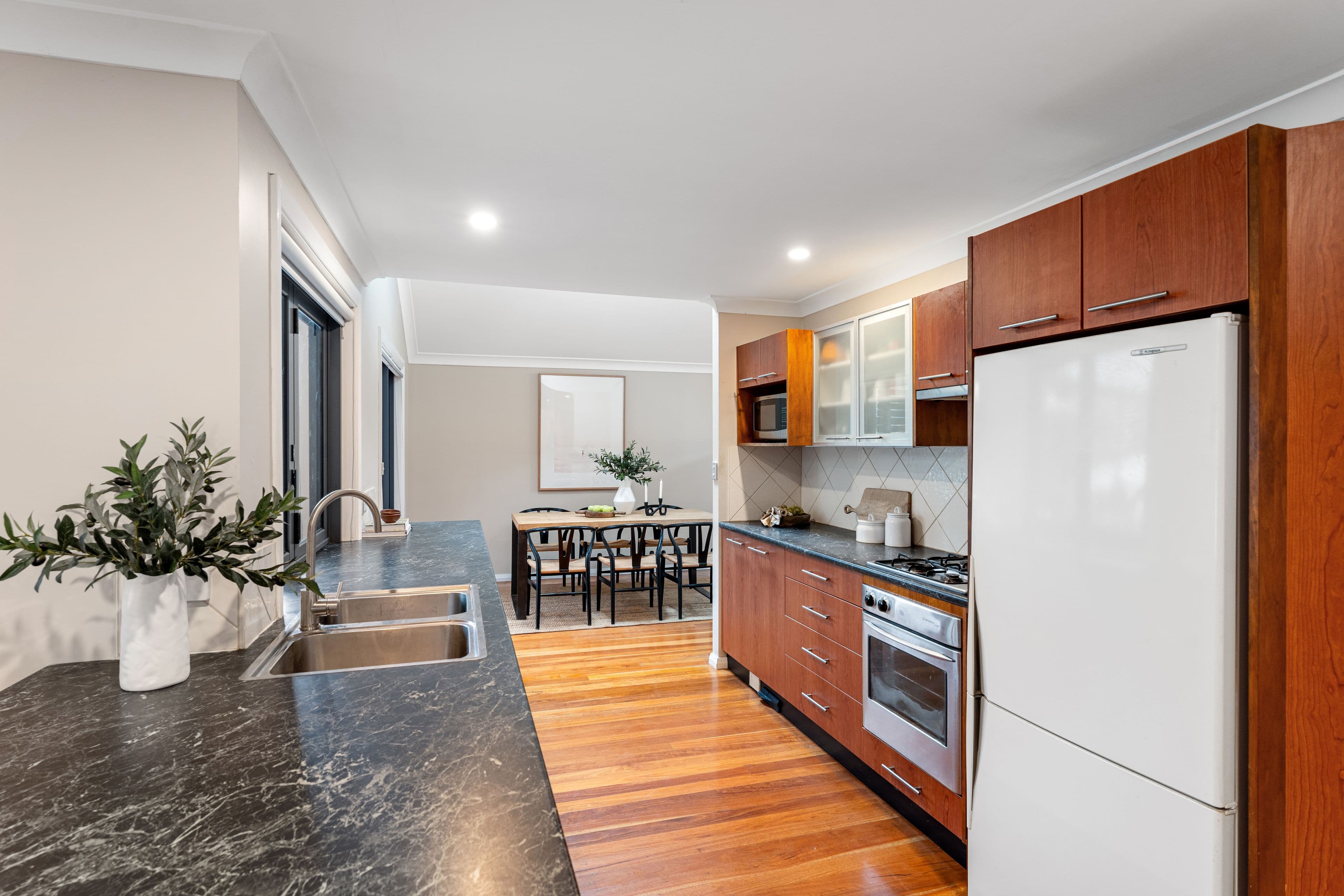 20 Shannon Drive, Helensburgh NSW 2508, Helensburgh - Thumbnail 3