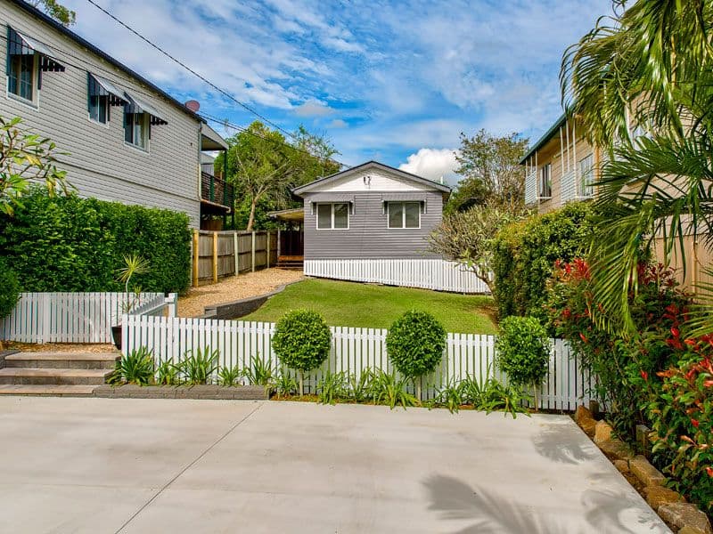 73 Stanley Road, CAMP HILL QLD 4152, Camp Hill - Thumbnail 2