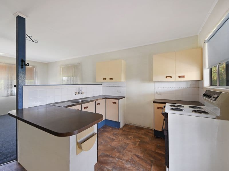 21 Wilson Street, Caboolture QLD 4510, Caboolture - Thumbnail 5