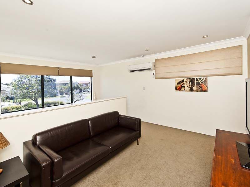 10 St Alban Promenade, CANNING VALE WA 6155, Canning Vale - Thumbnail 6