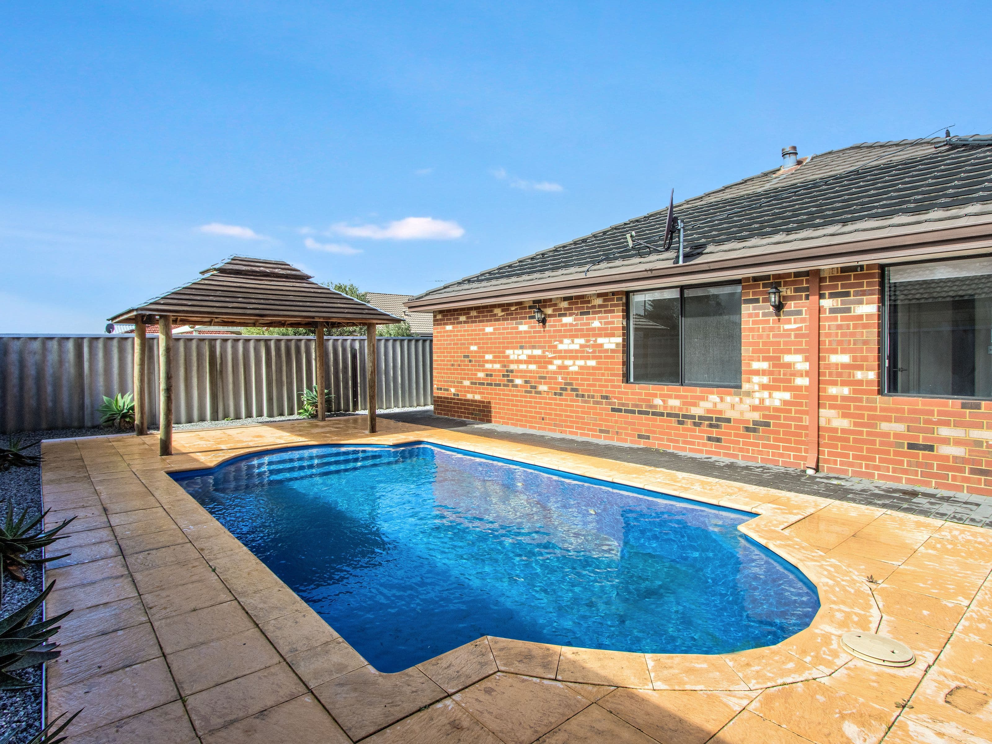 32 Almond Avenue, Shoalwater WA 6169, Shoalwater - Thumbnail 3