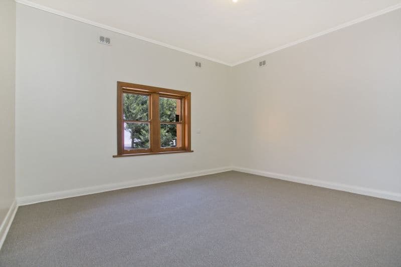 34 May Street, BIRKENHEAD SA 5015, Birkenhead - Thumbnail 5