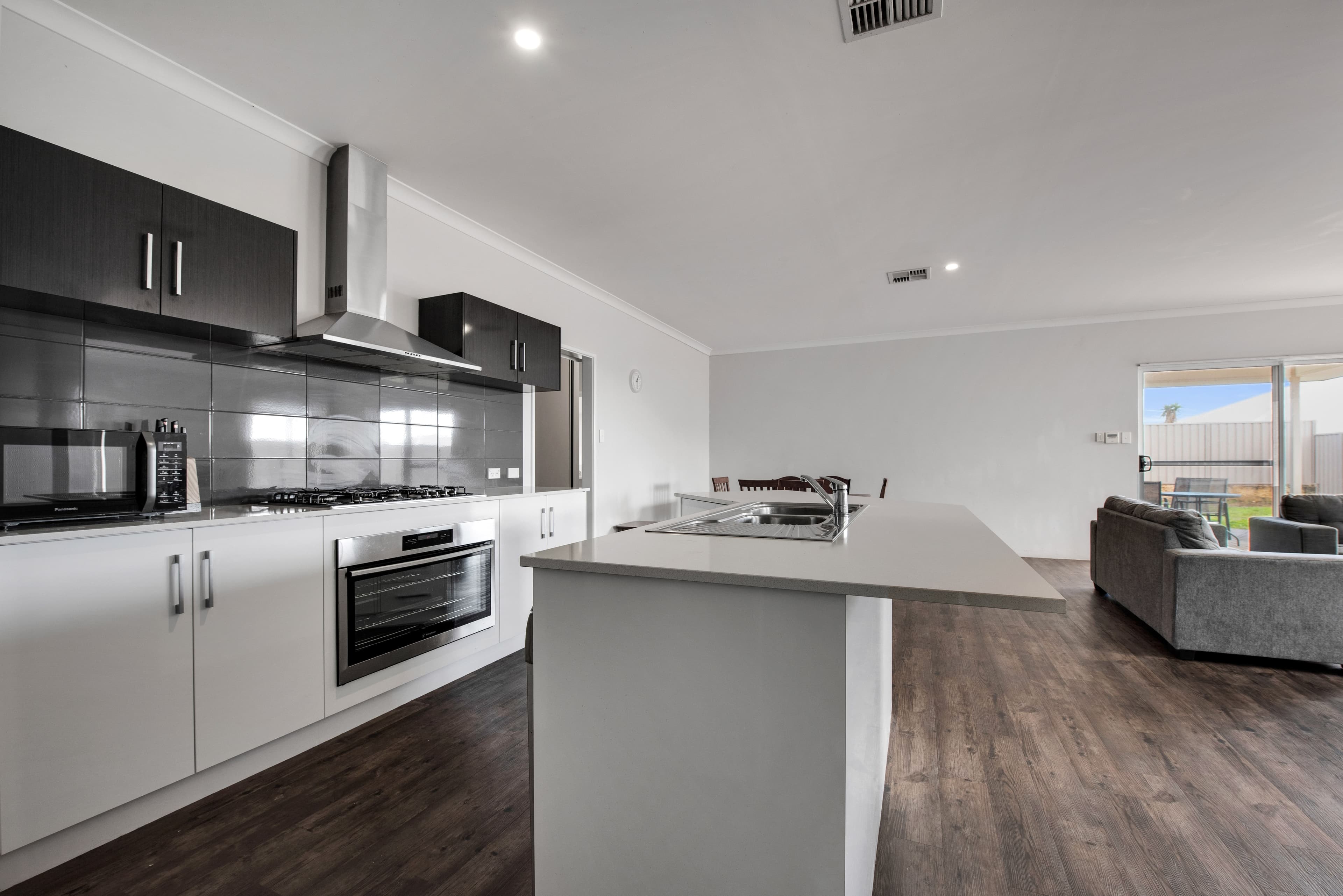 5 Thistle Wynd, Wandina WA 6530, Wandina - Thumbnail 3