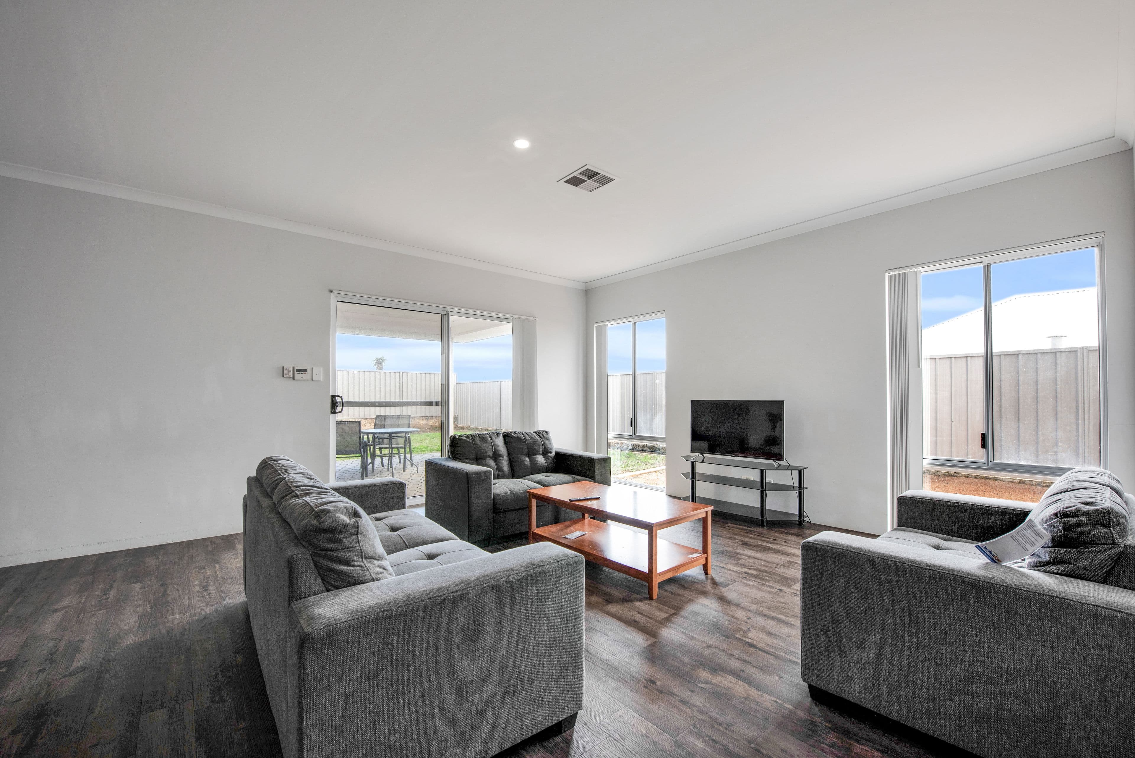 5 Thistle Wynd, Wandina WA 6530, Wandina - Thumbnail 5