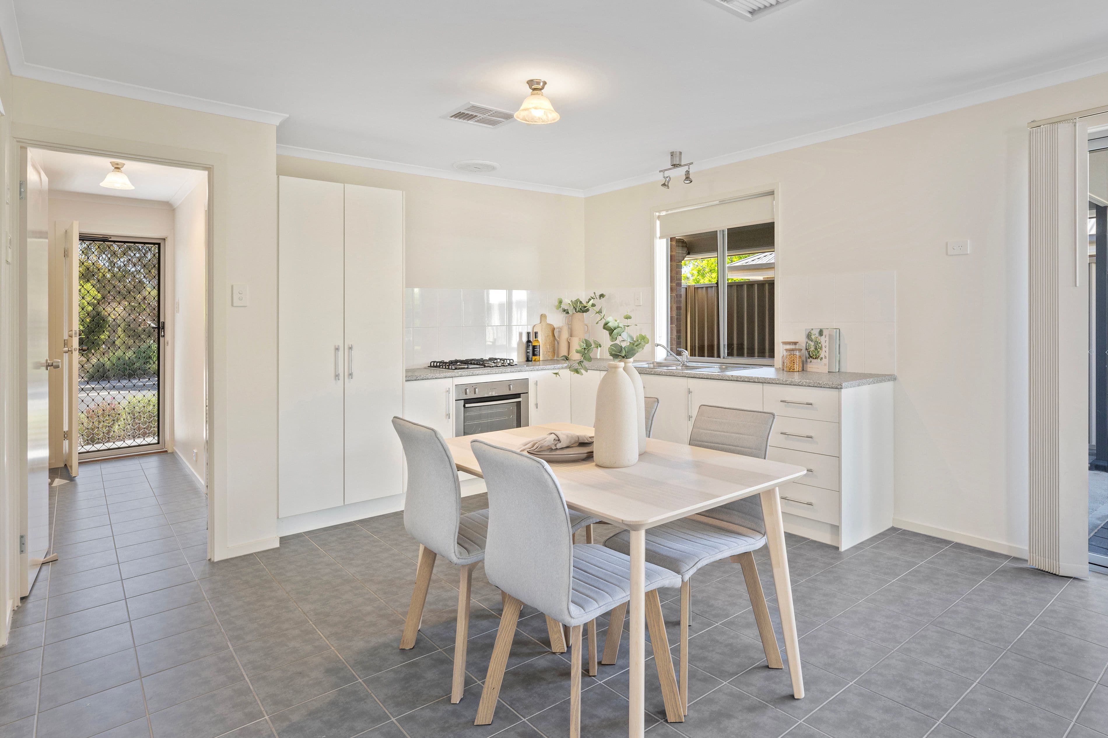 3 Oakridge Circuit, Golden Grove SA 5125, Golden Grove - Thumbnail 2