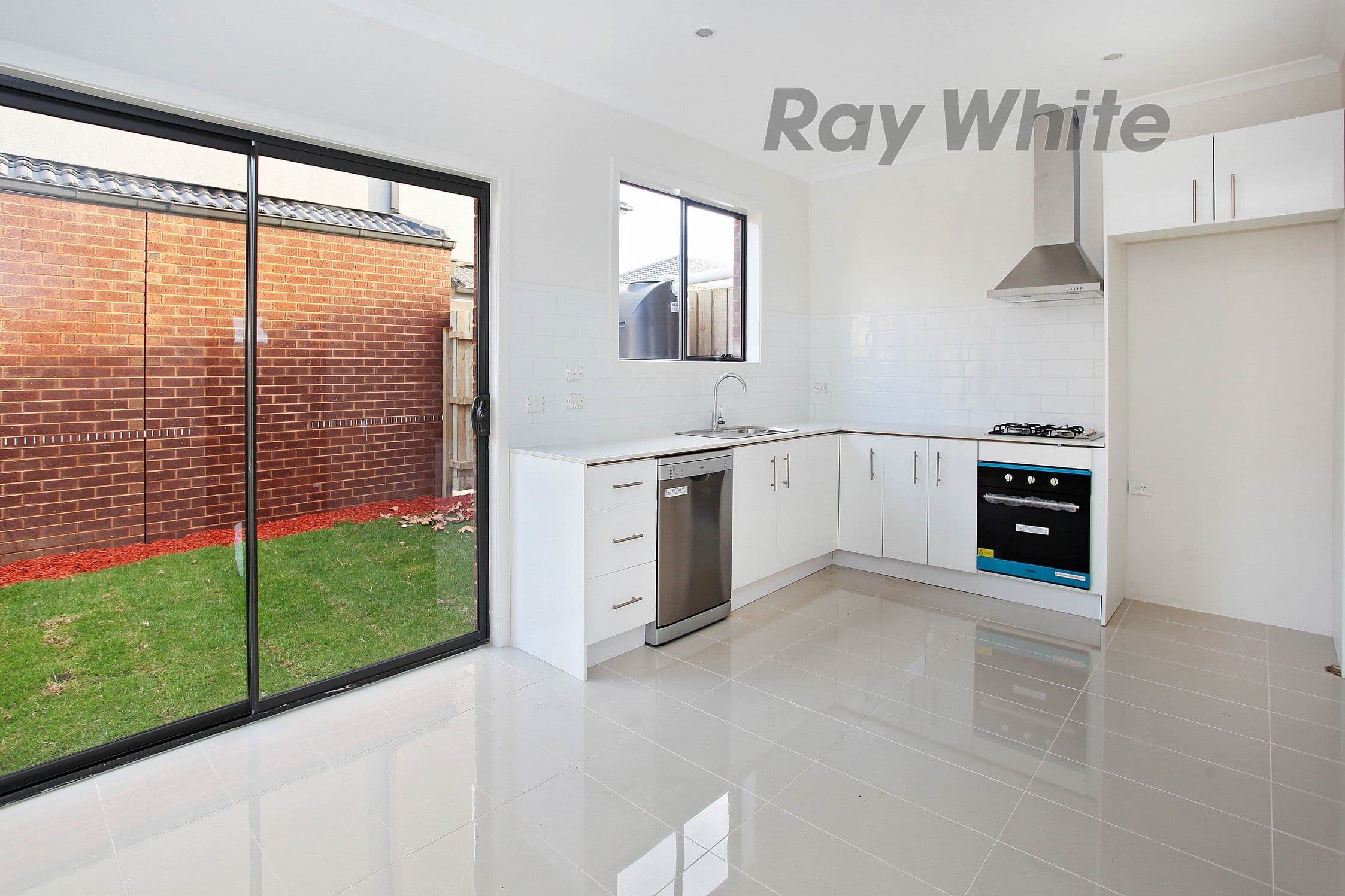79 Hemsley Promenade, Point Cook VIC 3030, Point Cook - Thumbnail 2