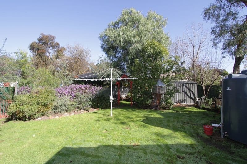 38 Barrell Street, CALIFORNIA GULLY VIC 3556, California Gully - Thumbnail 6