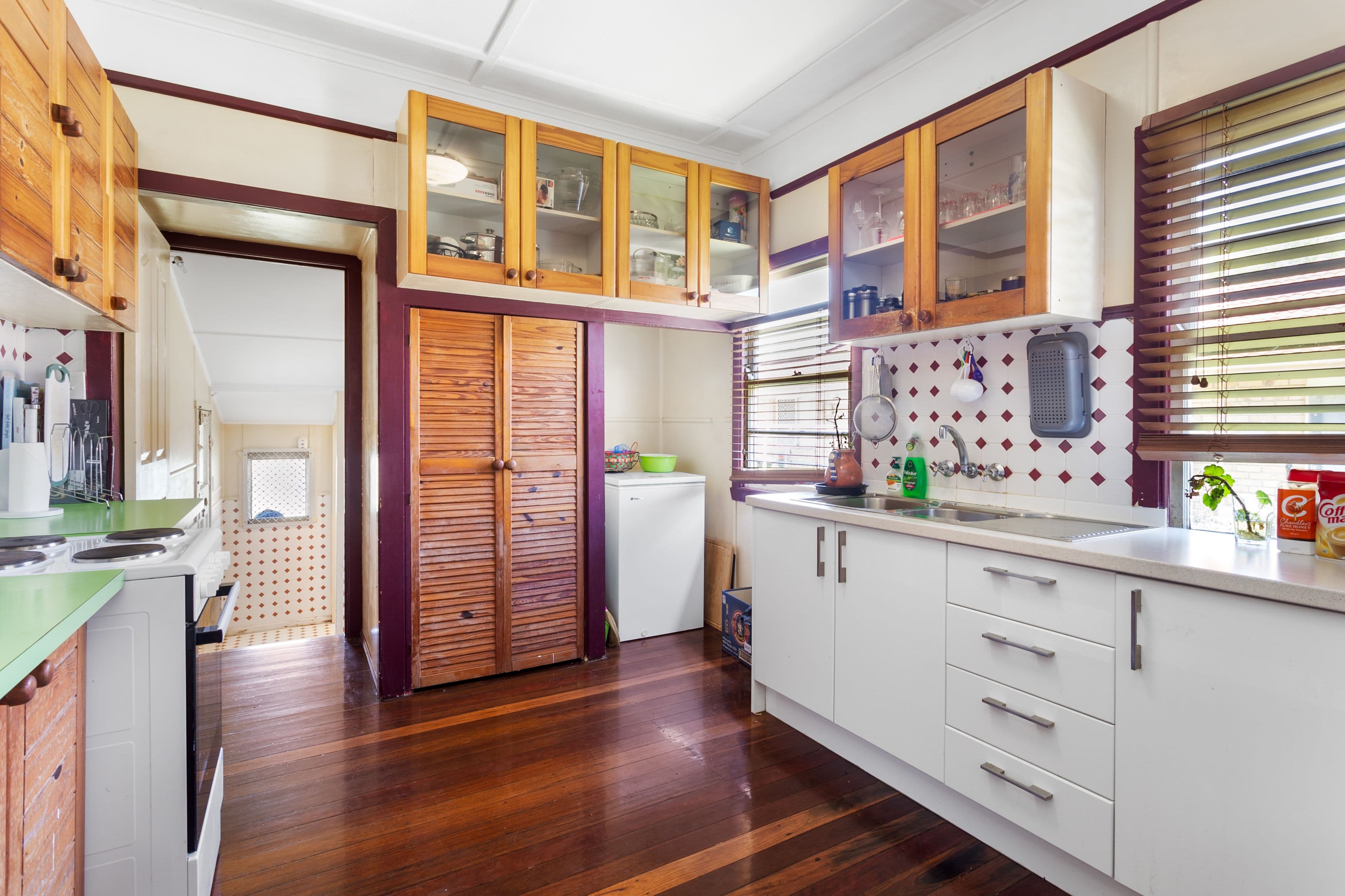42 Mcaneny Street, Redcliffe QLD 4020, Redcliffe - Thumbnail 5