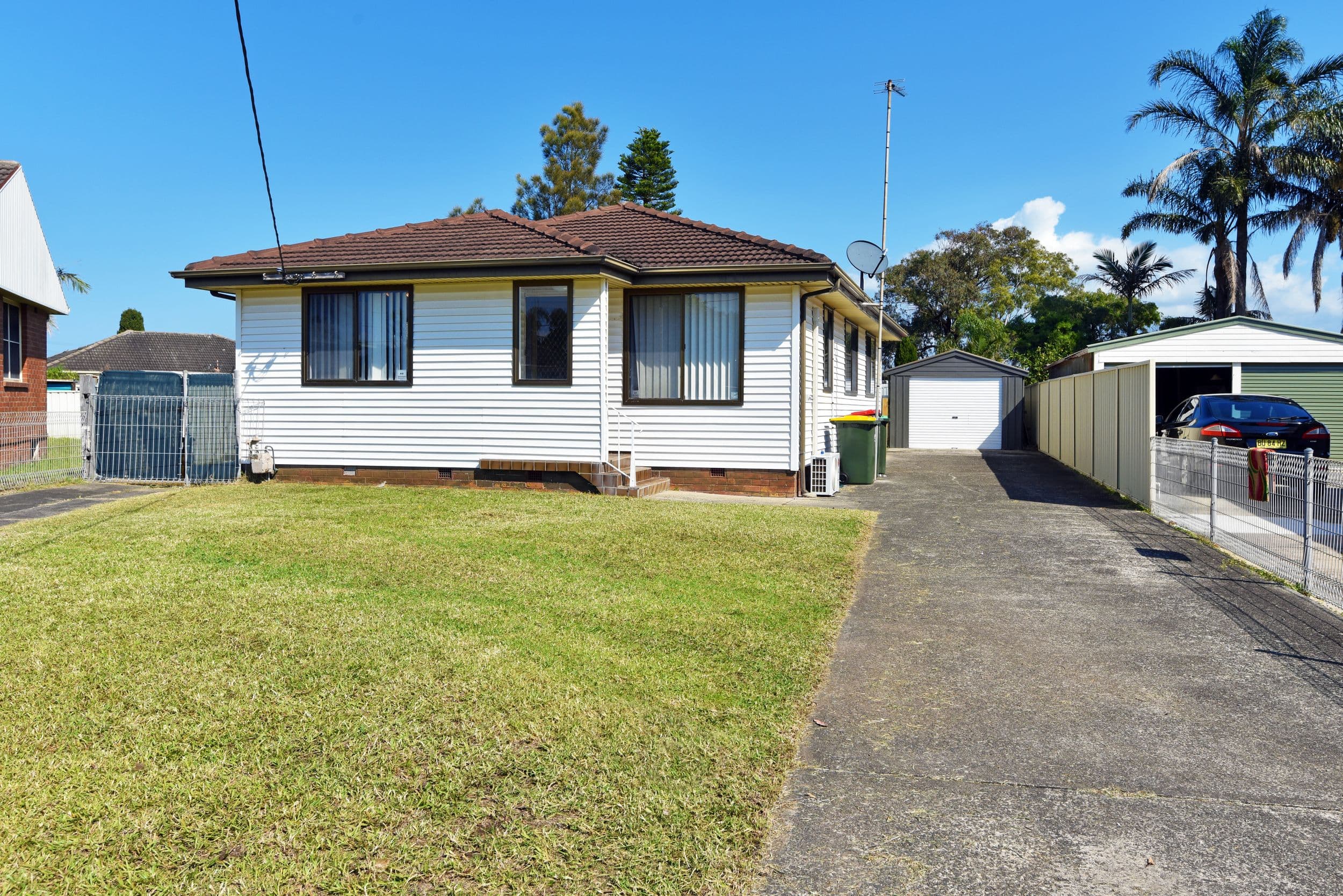 6 Mailey Place, Lake Illawarra - Image 1
