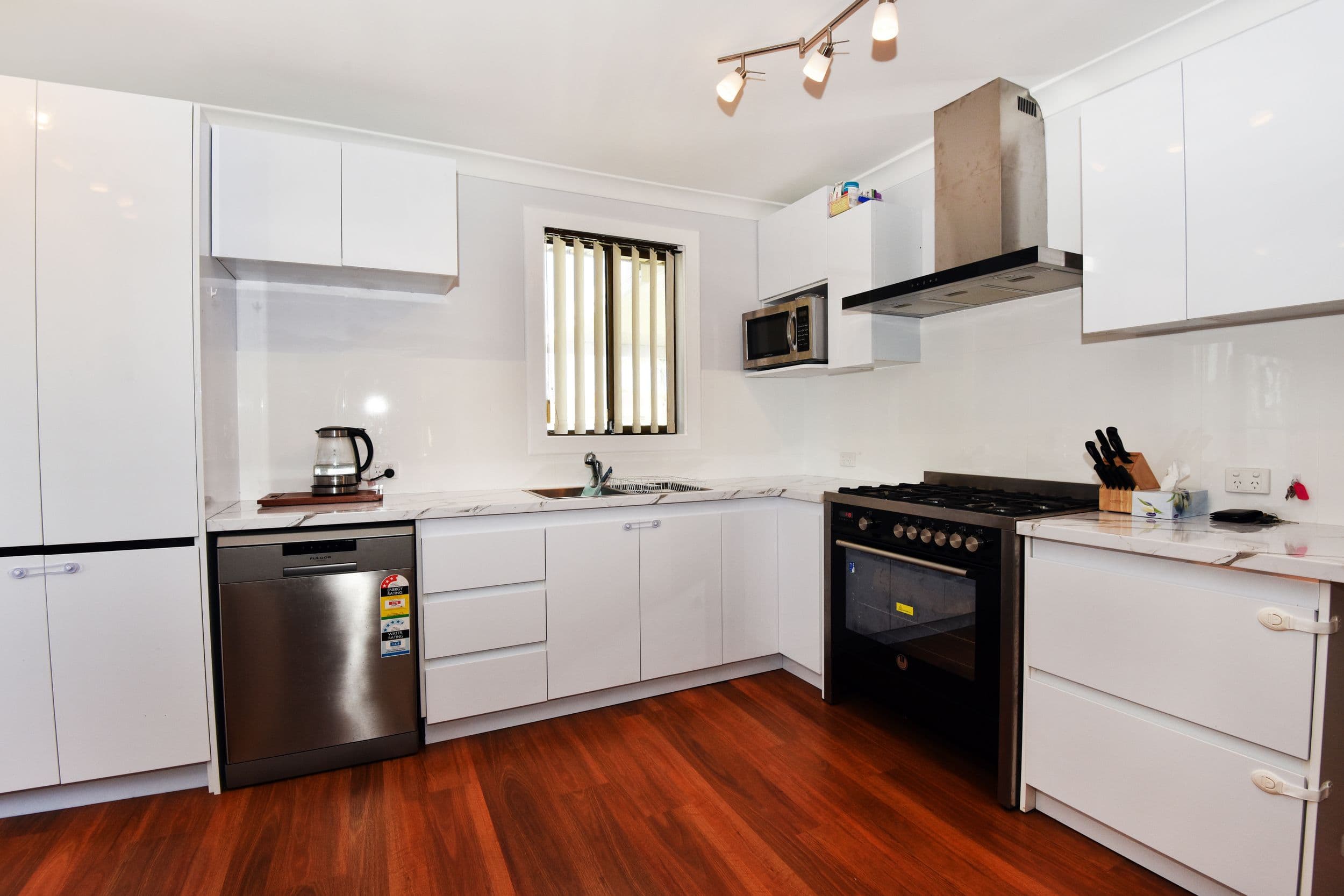 6 Mailey Place, Lake Illawarra - Thumbnail 2