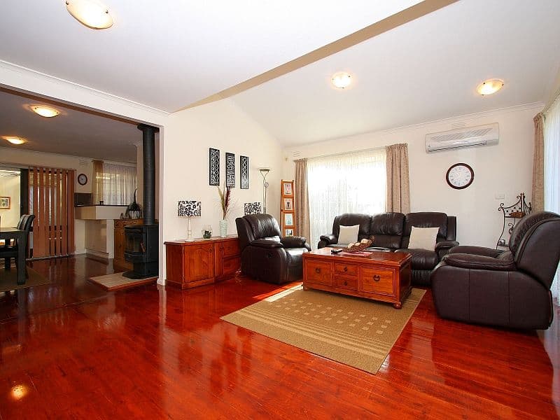 55 Cuthbert Drive, MILL PARK VIC 3082, Mill Park - Thumbnail 6