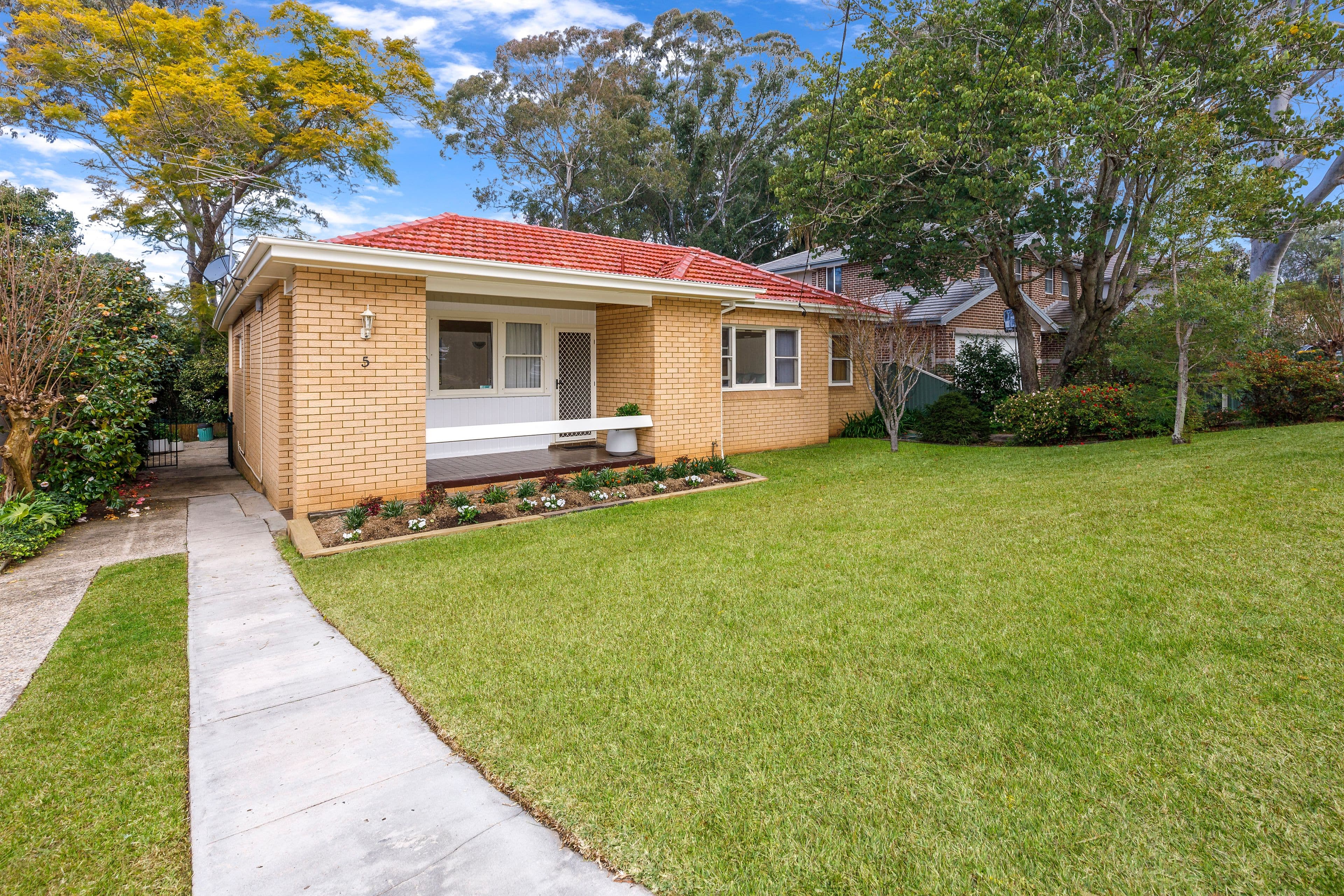 5 Burns Street, Marsfield NSW 2122, Marsfield - Image 1