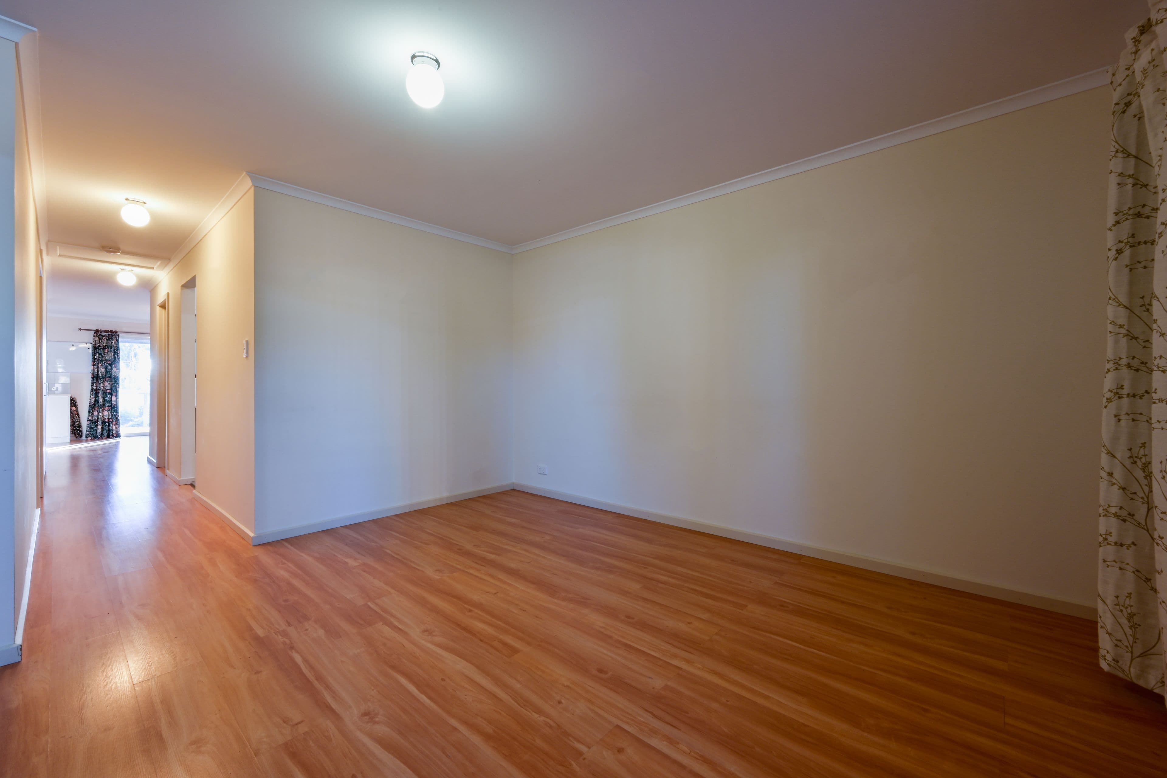 7 Douglas Street, Port Augusta SA 5700, Port Augusta - Thumbnail 4