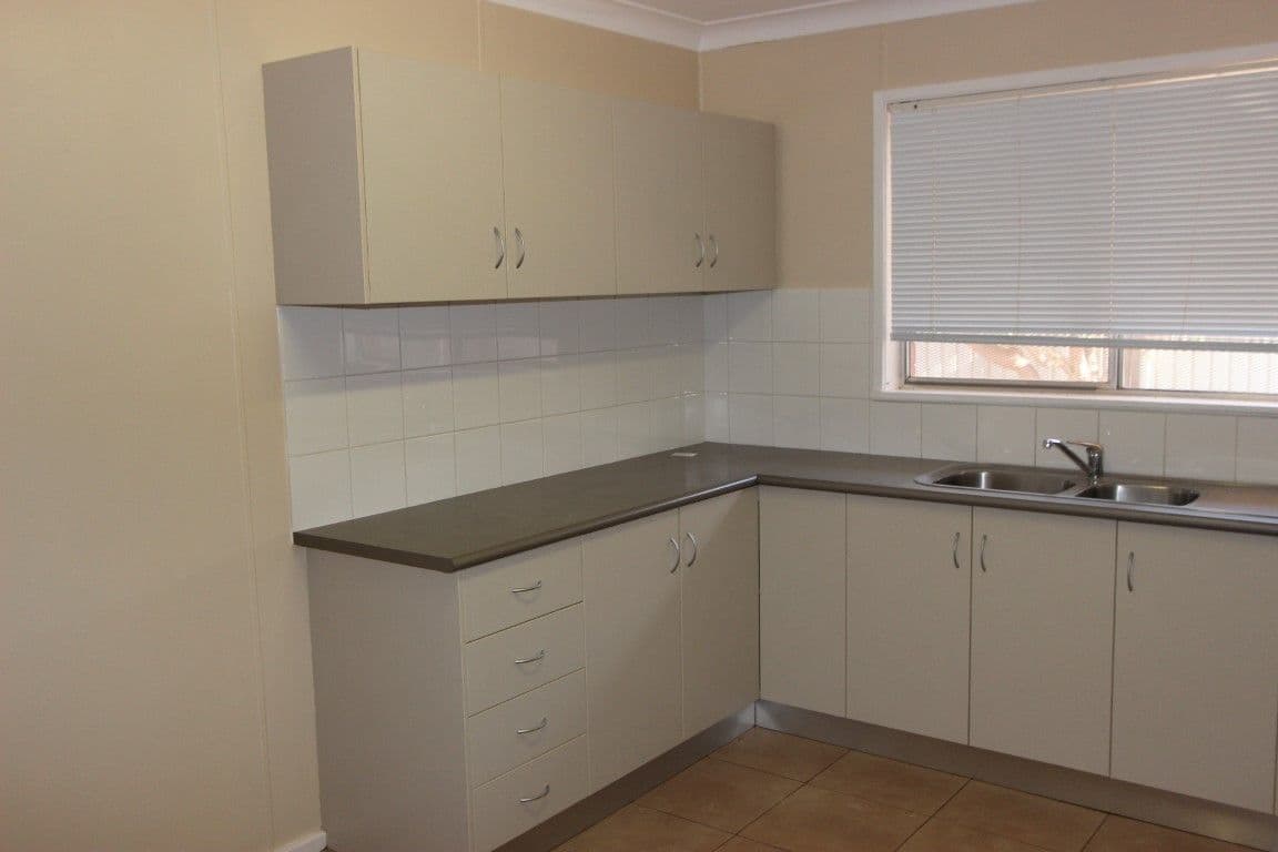 22 Fremantle Crescent, Dampier WA 6713, Dampier - Thumbnail 6