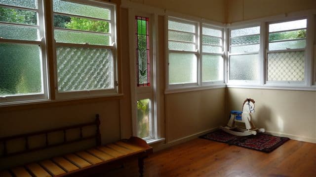 27 Geoffrey Street, MOUNT LOFTY QLD 4350, Mount Lofty - Thumbnail 3