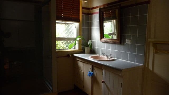27 Geoffrey Street, MOUNT LOFTY QLD 4350, Mount Lofty - Thumbnail 7