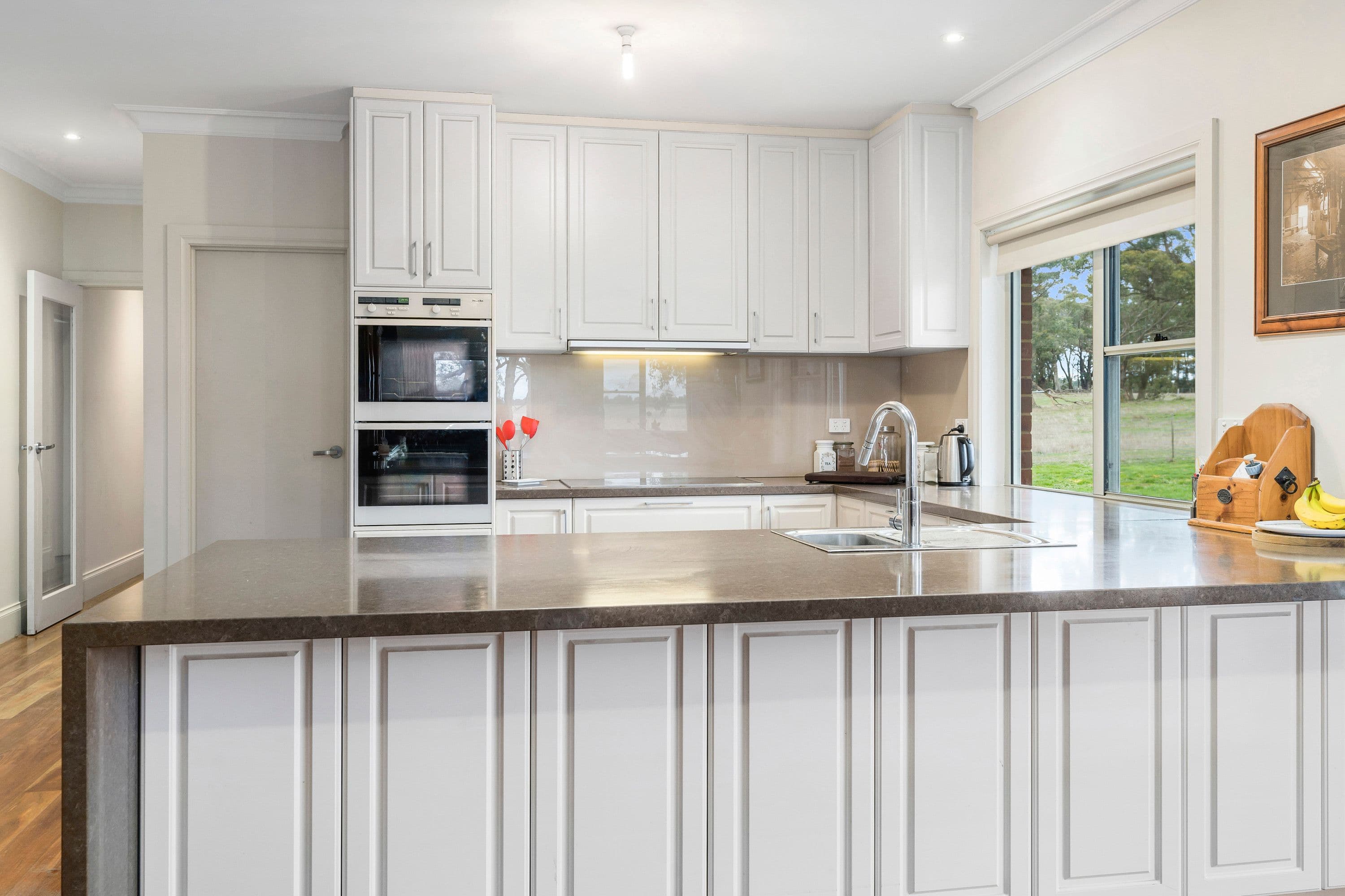 120 Harpers Road, Woodend VIC 3442, Woodend - Thumbnail 4