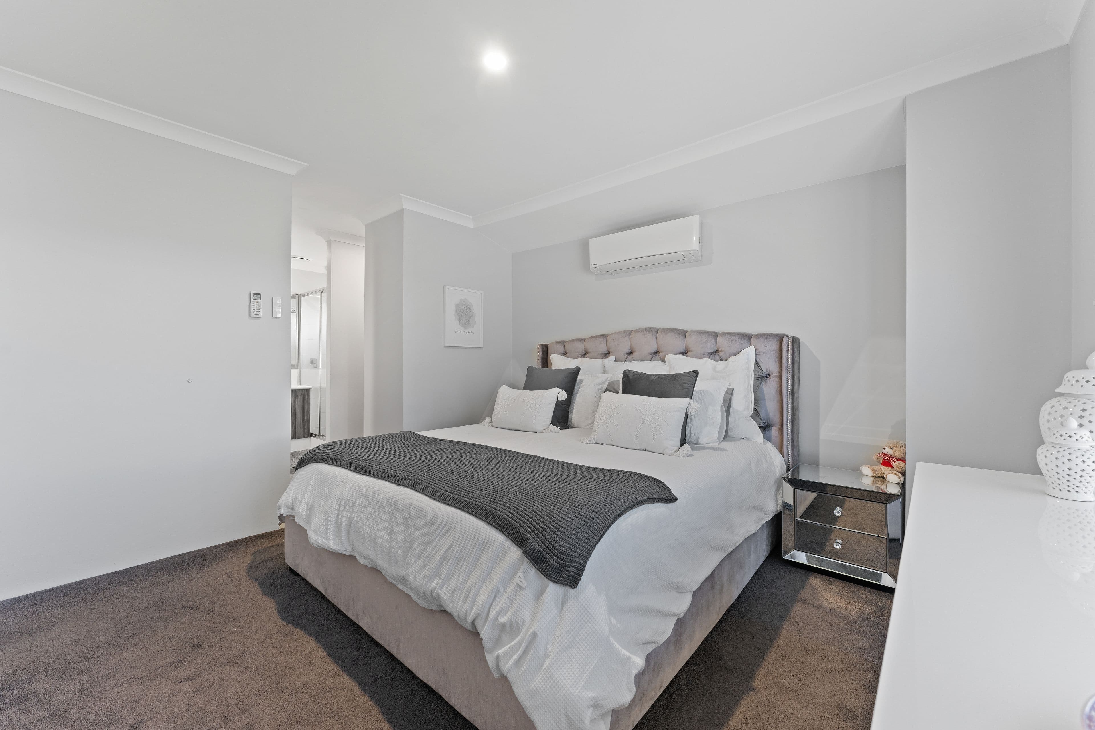 15 Tuscan Way, Karnup WA 6176, Karnup - Thumbnail 4