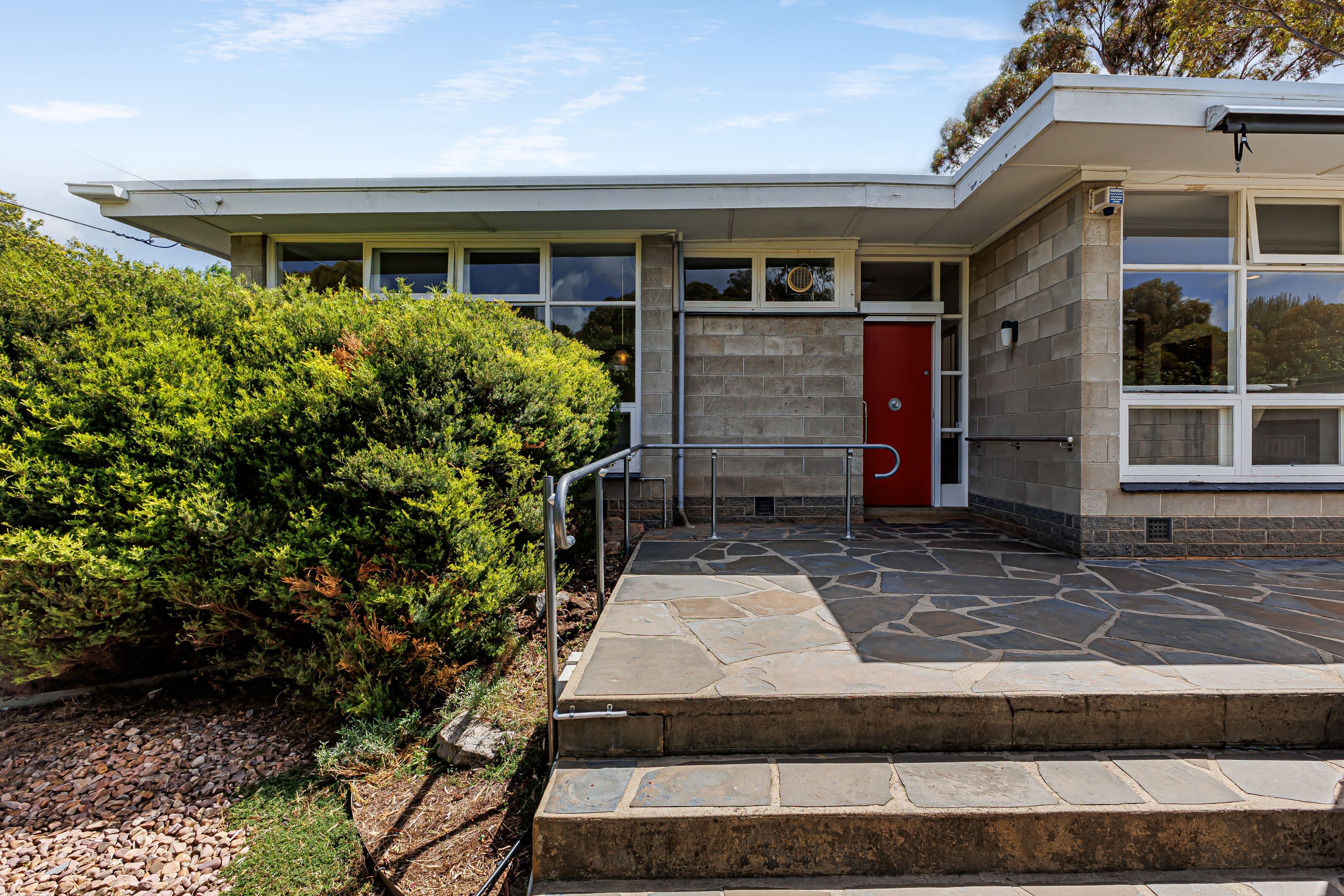 6 Glenwood Walk, Dernancourt SA 5075, Dernancourt - Image 1