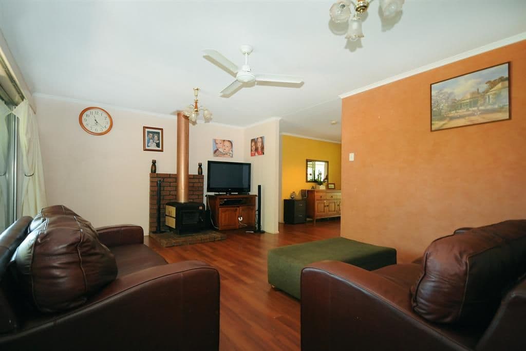 24 Jean Street, HARRISTOWN QLD 4350, Harristown - Thumbnail 2