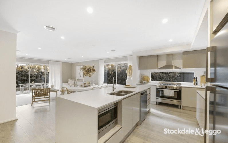 12 Poppy Street, Mickleham VIC, Mickleham - Thumbnail 3